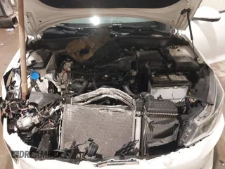 2016 Kia Optima SXL Turbo with VIN 5XXGV4L21GG073147, listed as a IAAI auction lot 41504517 with 130,467 mi miles. Bid and sale history available at carsss.com. Image 10.