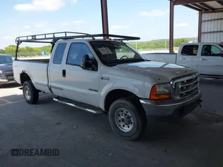 1999 Ford F-250 XL with VIN 1FTNX21F8XEB63329, listed as a IAAI auction lot 42805130 with 351,775 mi miles and . Bid and sale history available at DreamBid. Image 1.