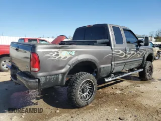 2003 Ford Super Duty F-250 XL with VIN 1FTNX21S53EA87592, listed as a Copart auction lot 75519514 with 130,382 mi miles and Non Repairable. Bid and sale history available at carsss.com. Image 3.