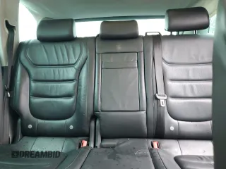 2014 Volkswagen Touareg Lux z VIN WVGEF9BP8ED011360, wystawiony jako Copart lot #51774435 z przebiegiem 101 215 mil mil oraz Szkody całkowita. Historia ofert i sprzedaży dostępna na DreamBid. Obrazek 10.