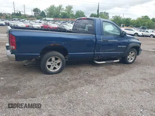 2005 Dodge 1500 ST z VIN 1D7HA16K65J603640, wystawiony jako IAAI lot #42327137 z przebiegiem 92 366 mil mil oraz . Historia ofert i sprzedaży dostępna na DreamBid. Obrazek 4.