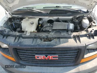 2003 GMC Savana with VIN 1GJHG39U531187216, listed as a Copart auction lot 73538724 with 118,944 mi miles and Clean Title. Bid and sale history available at carsss.com. Image 12.