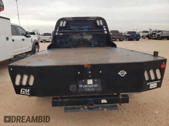2022 Ford F-350 XL with VIN 1FD8W3HT5NEC92798, listed as a Copart auction lot 47594505 with 98,801 mi miles and Clean Title. Bid and sale history available at DreamBid. Image 6.