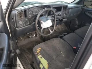 2002 Chevrolet Silverado 1500 LS with VIN 1GCEC14V82Z222342, listed as a Copart auction lot 45576755 with 152,446 mi miles and Salvage Title. Bid and sale history available at carsss.com. Image 8.