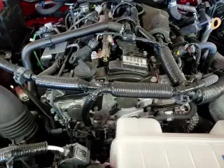 2025 Toyota Tacoma SR with VIN 3TYLB5JN7ST067603, listed as a Copart auction lot 71953025 with 8,925 mi miles and Salvage title. Bid and sale history available at DreamBid. Image 13.