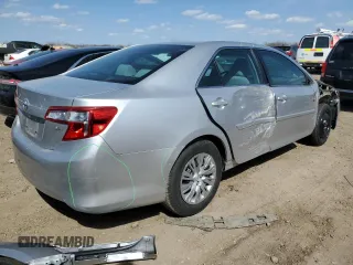 2014 Toyota Camry L with VIN 4T4BF1FK8ER421682, listed as a Copart auction lot 52621075 with 31,272 mi miles and Salvage Title. Bid and sale history available at DreamBid. Image 3.