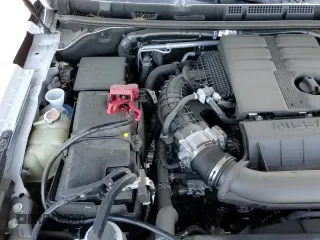 2025 Nissan Frontier SV z VIN 1N6ED1FK0SN619225, wystawiony jako Copart lot #87244915 z przebiegiem 7 049 mil mil oraz Szkoda całkowita • Salvage title. Historia ofert i sprzedaży dostępna na DreamBid. Obrazek 13.