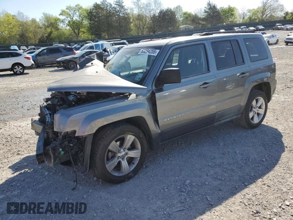 2011 Jeep Patriot Latitude with VIN 1J4NT1GB4BD208737, listed as a Copart auction lot 53394255 with 60,959 mi miles and Salvage Title. Bid and sale history available at carsss.com. Image 1.