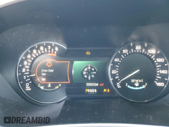 2018 Lincoln MKX Select with VIN 2LMPJ8KR1JBL31885, listed as a Copart auction lot 72625134 with 226,833 mi miles and Salvage Title. Bid and sale history available at carsss.com. Image 9.