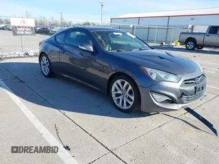 2013 Hyundai Genesis Coupe R-Spec with VIN KMHHU6KJ3DU108753, listed as a IAAI auction lot 41383041 with 114,474 mi miles and . Bid and sale history available at DreamBid. Image 1.