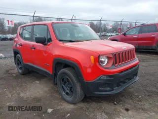 2018 Jeep Renegade Sport with VIN ZACCJBAHXJPH26826, listed as a IAAI auction lot 41784702 with 65,621 mi miles. Bid and sale history available at carsss.com. Image 1.