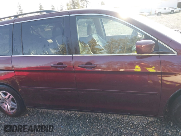 2007 Honda Odyssey EX-L z VIN 5FNRL38737B428660, wystawiony jako IAAI lot #42087846 z przebiegiem 176 479 mil mil oraz . Historia ofert i sprzedaży dostępna na DreamBid. Obrazek 13.