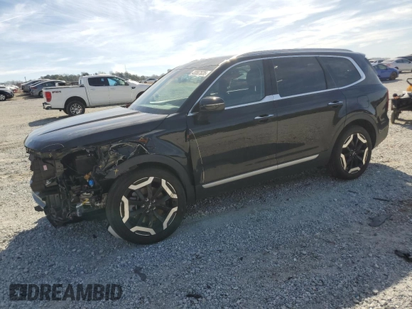 2023 Kia Telluride S with VIN 5XYP6DGC5PG354220, listed as a Copart auction lot 49567635 with 25,571 mi miles and Salvage Title. Bid and sale history available at DreamBid. Image 1.
