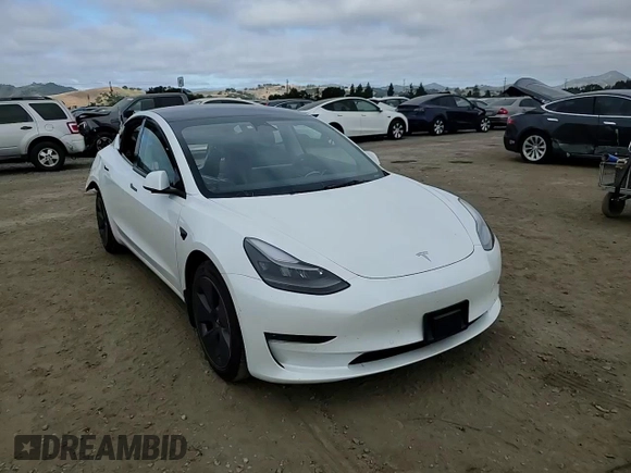 2022 Tesla Model 3 Long Range z VIN 5YJ3E1EB4NF161314, wystawiony jako Copart lot #57060725 z przebiegiem 19 215 mil mil oraz Szkoda całkowita • Salvage title. Historia ofert i sprzedaży dostępna na DreamBid. Obrazek 13.