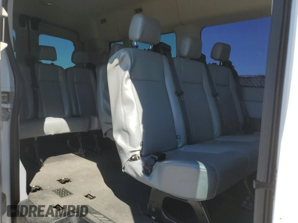 2016 Ford Transit XL z VIN 1FBZX2CM0GKA52129, wystawiony jako Copart lot #49789595 z przebiegiem 265 391 mil mil oraz Szkoda całkowita • Salvage title. Historia ofert i sprzedaży dostępna na DreamBid. Obrazek 11.