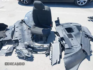 2020 Ford Police Interceptor Utility z VIN 1FM5K8AB6LGA19058, wystawiony jako IAAI lot #42223865 z przebiegiem 67 047 mil mil oraz . Historia ofert i sprzedaży dostępna na DreamBid. Obrazek 12.