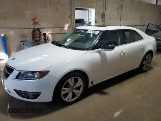 2011 Saab 9-5 Turbo4 z VIN YS3GN4AR9B4002001, wystawiony jako Copart lot #43450355 z przebiegiem 138 664 mil mil oraz Tytuł czysty. Historia ofert i sprzedaży dostępna na DreamBid. Obrazek 1.