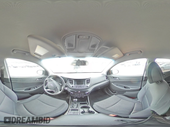 2017 Hyundai Tucson Sport z VIN KM8J33A23HU373501, wystawiony jako Copart lot #86020534 z przebiegiem Nie podano mil oraz Szkody całkowita. Historia ofert i sprzedaży dostępna na DreamBid. Obrazek 14.