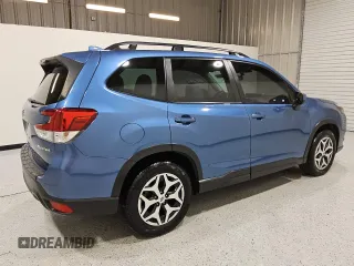 2023 Subaru Forester Premium z VIN JF2SKAEC1PH415854, wystawiony jako Copart lot #62348795 z przebiegiem 93 742 mil mil oraz Czysty tytuł • Clean title. Historia ofert i sprzedaży dostępna na DreamBid. Obrazek 3.