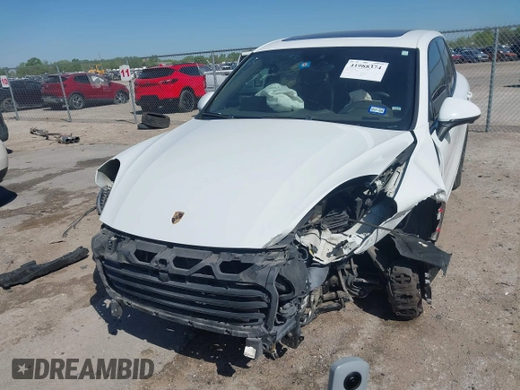 2016 Porsche Cayenne with VIN WP1AA2A29GLA04374, listed as a IAAI auction lot 41988374 with 144,716 mi miles. Bid and sale history available at carsss.com. Image 2.
