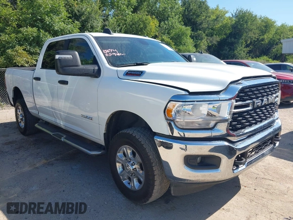 2024 Ram 2500 Big Horn with VIN 3C6UR5DJ2RG303949, listed as a IAAI auction lot 42575281 with 117,754 mi miles and . Bid and sale history available at DreamBid. Image 1.
