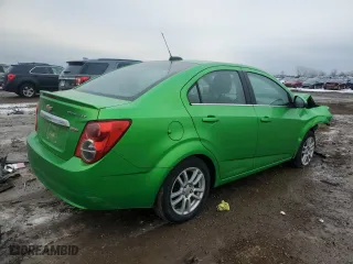 2015 Chevrolet Sonic LT with VIN 1G1JC5SB8F4125653, listed as a Copart auction lot 85724534 with 78,286 mi miles and Salvage Title. Bid and sale history available at carsss.com. Image 3.