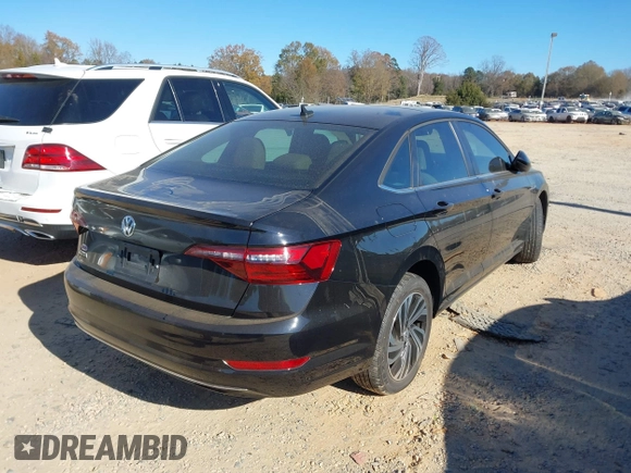 2021 Volkswagen Jetta SEL with VIN 3VWE57BU3MM103297, listed as a IAAI auction lot 41029045 with 48,060 mi miles and . Bid and sale history available at DreamBid. Image 4.