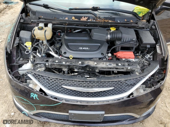 2017 Chrysler Pacifica Touring-L with VIN 2C4RC1BG9HR720025, listed as a Copart auction lot 89180625 with 125,273 mi miles and Salvage Title. Bid and sale history available at carsss.com. Image 11.