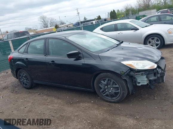 2012 Ford Focus SE with VIN 1FAHP3F27CL112277, listed as a IAAI auction lot 42053243 with 104,885 mi miles. Bid and sale history available at carsss.com. Image 14.