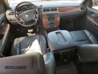 2008 Chevrolet Avalanche LTZ with VIN 3GNFK123X8G181138, listed as a Copart auction lot 70577774 with 135,290 mi miles and Salvage Title. Bid and sale history available at carsss.com. Image 8.