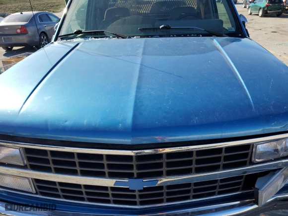 1993 Chevrolet C/K 2500 with VIN 2GCFK29K3P1116277, listed as a Copart auction lot 83342864 with 166,664 mi miles and Salvage Title. Bid and sale history available at carsss.com. Image 13.