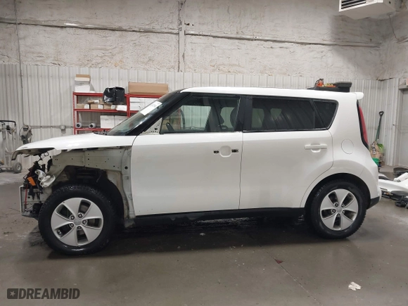 2015 Kia Soul ! with VIN KNDJX3A53F7184832, listed as a IAAI auction lot 42042994 with 72,216 mi miles. Bid and sale history available at carsss.com. Image 15.