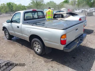 2003 Toyota Tacoma z VIN 5TENL42N63Z169165, wystawiony jako IAAI lot #42156261 z przebiegiem 106 813 mil mil oraz . Historia ofert i sprzedaży dostępna na DreamBid. Obrazek 3.
