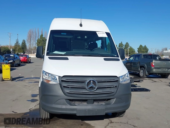 2022 Mercedes-Benz Sprinter Cargo Cargo with VIN W1Y40BHY2NT107852, listed as a IAAI auction lot 41323608 with 27,397 mi miles and . Bid and sale history available at DreamBid. Image 13.