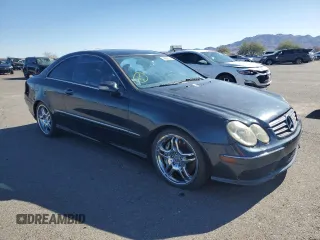 2005 Mercedes-Benz CLK 55 AMG with VIN WDBTJ76H15F161721, listed as a Copart auction lot 79685524 with 200,223 mi miles and Salvage Title. Bid and sale history available at DreamBid. Image 4.