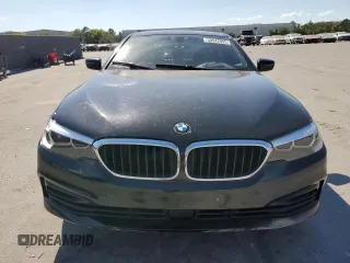 2019 BMW 5 Series 530i с VIN WBAJA5C58KWW40976, выставлен на аукционе Copart как лот 50542995 с пробегом 81 707 миль миль и Списание • Salvage title. История ставок и продаж доступна на DreamBid. Изображение 5.