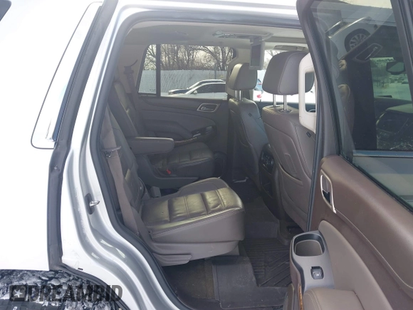 2016 GMC Yukon Denali with VIN 1GKS2CKJ7GR151020, listed as a IAAI auction lot 41539216 with 120,893 mi miles. Bid and sale history available at carsss.com. Image 8.