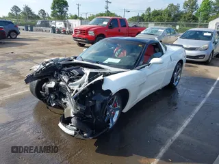 2007 Chevrolet Corvette z VIN 1G1YY26U675123275, wystawiony jako IAAI lot #42142250 z przebiegiem Nie podano mil oraz . Historia ofert i sprzedaży dostępna na DreamBid. Obrazek 2.