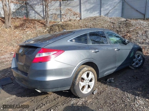 2011 Honda Accord Crosstour EX-L with VIN 5J6TF2H57BL007224, listed as a IAAI auction lot 41203293 with 123,101 mi miles. Bid and sale history available at carsss.com. Image 4.