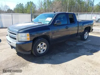 2009 Chevrolet Silverado 1500 LT with VIN 1GCEC29069Z270628, listed as a IAAI auction lot 41596984 with 146,190 mi miles. Bid and sale history available at carsss.com. Image 20.