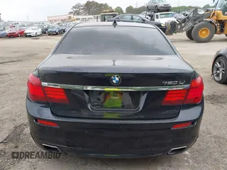 2013 BMW 7 Series 750Li z VIN WBAYE8C58DDE22378, wystawiony jako IAAI lot #42104967 z przebiegiem 156 421 mil mil oraz . Historia ofert i sprzedaży dostępna na DreamBid. Obrazek 16.