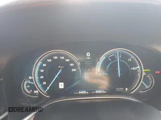 2019 BMW 7 Series 750i xDrive с VIN WBA7F2C5XKB240094, выставлен на аукционе Copart как лот 52735614 с пробегом 54 983 миль миль и Списание • Salvage title. История ставок и продаж доступна на DreamBid. Изображение 9.