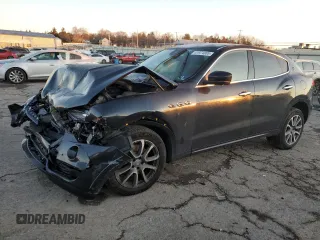 2019 Maserati Levante with VIN ZN661XUA2KX310484, listed as a Copart auction lot 41974805 with 47,926 mi miles and Salvage Title. Bid and sale history available at carsss.com. Image 1.