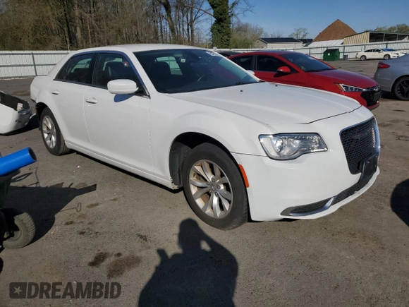 2015 Chrysler 300 Limited with VIN 2C3CCAAG8FH929612, listed as a Copart auction lot 53851005 with 146,326 mi miles and Clean Title. Bid and sale history available at DreamBid. Image 4.