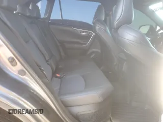 2021 Toyota RAV4 Hybrid XSE z VIN 4T3E6RFV9MU041188, wystawiony jako Copart lot #52697145 z przebiegiem 95 115 mil mil oraz Szkoda całkowita • Salvage title. Historia ofert i sprzedaży dostępna na DreamBid. Obrazek 11.