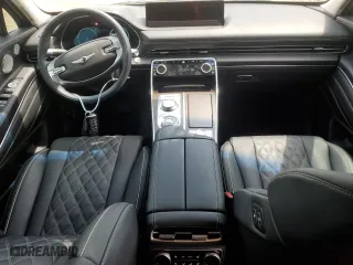 2024 Genesis GV80 with VIN KMUHCESC2RU156879, listed as a Copart auction lot 67168204 with 7,549 mi miles and Salvage Title. Bid and sale history available at carsss.com. Image 8.