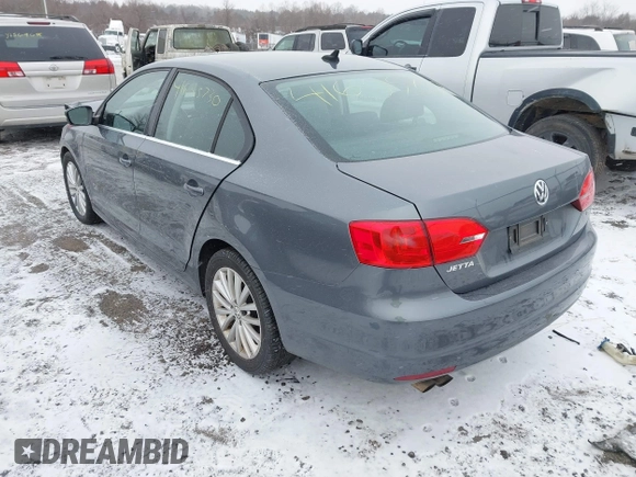 2013 Volkswagen Jetta TDI w/Premium с VIN 3VWLL7AJ9DM226266, выставлен на аукционе IAAI как лот 41625730 с пробегом 119 596 миль миль и . История ставок и продаж доступна на DreamBid. Изображение 3.