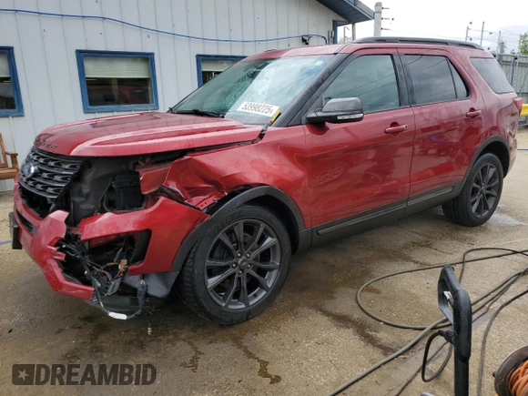 2017 Ford Explorer XLT z VIN 1FM5K8D81HGC53275, wystawiony jako Copart lot #53998225 z przebiegiem 38 557 mil mil oraz Szkoda całkowita • Salvage title. Historia ofert i sprzedaży dostępna na DreamBid. Obrazek 1.