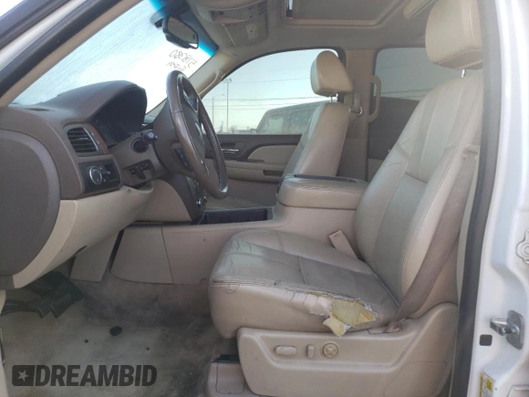 2007 GMC Yukon SLT with VIN 1GKFC13037R170429, listed as a Copart auction lot 68454074 with 0 mi miles and Salvage Title. Bid and sale history available at carsss.com. Image 7.