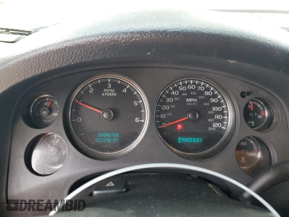 2007 Chevrolet Avalanche LT w/3LT with VIN 3GNFK12317G161729, listed as a Copart auction lot 72762134 with 321,398 mi miles and Salvage Title. Bid and sale history available at carsss.com. Image 9.
